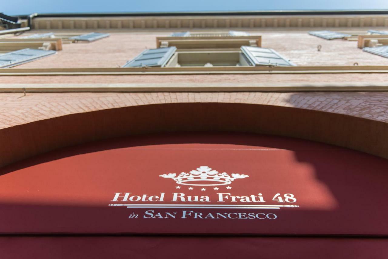 Hotel Rua Frati 48 In San Francesco Modena Dış mekan fotoğraf